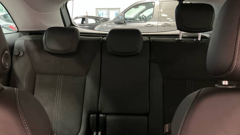 Vauxhall Crossland 1.2 Turbo [130] Ultimate 5dr Auto Petrol Hatchback